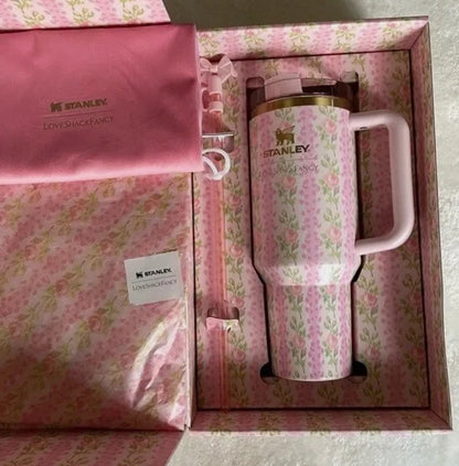 Stanley X Love Shack Fancy Quencher 40oz Tumbler-🌸Rosa Beaux Pink NEW BOX